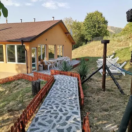 度假居 Къща За Гости Рибарица *